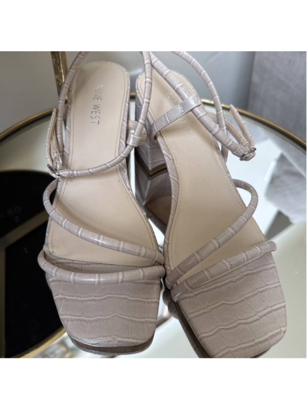 Nine West Gellar Block Heel Sandals Beige Taupe Crocodile Pattern Size 8.5